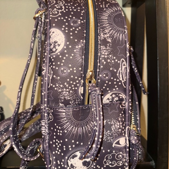 Black Under One Sky Celestial Cosmic Print Small Backpack Tarot Vibe NWT - Picture 4 of 9